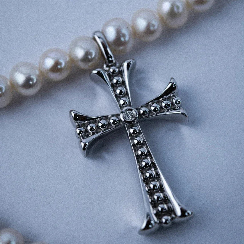 Padrino Alon Crosse Necklace