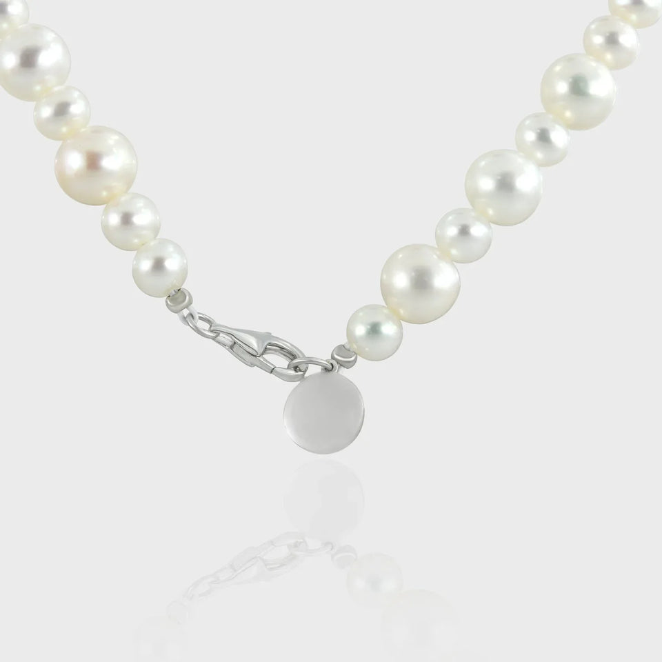 Player Extra Oou Necklace