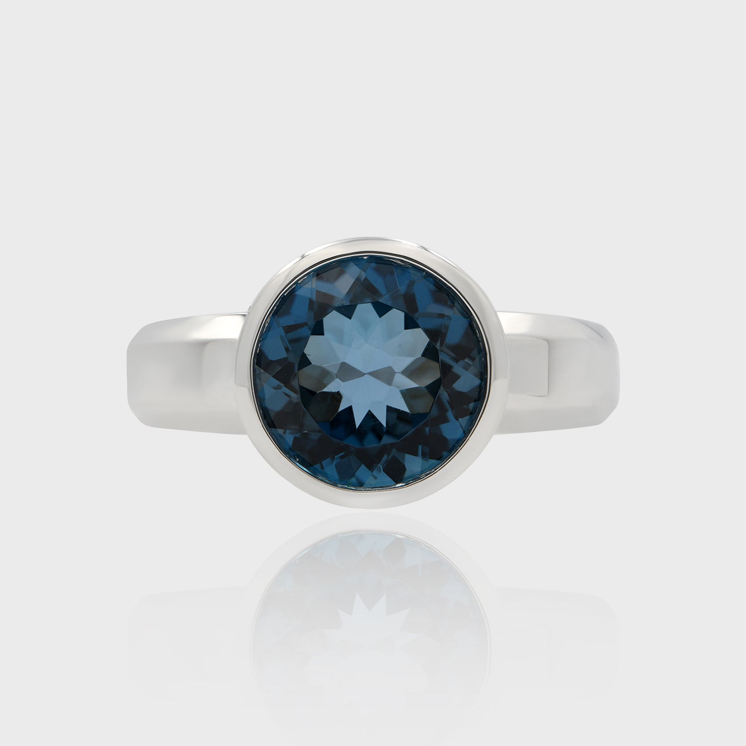 Heir Circ Ring