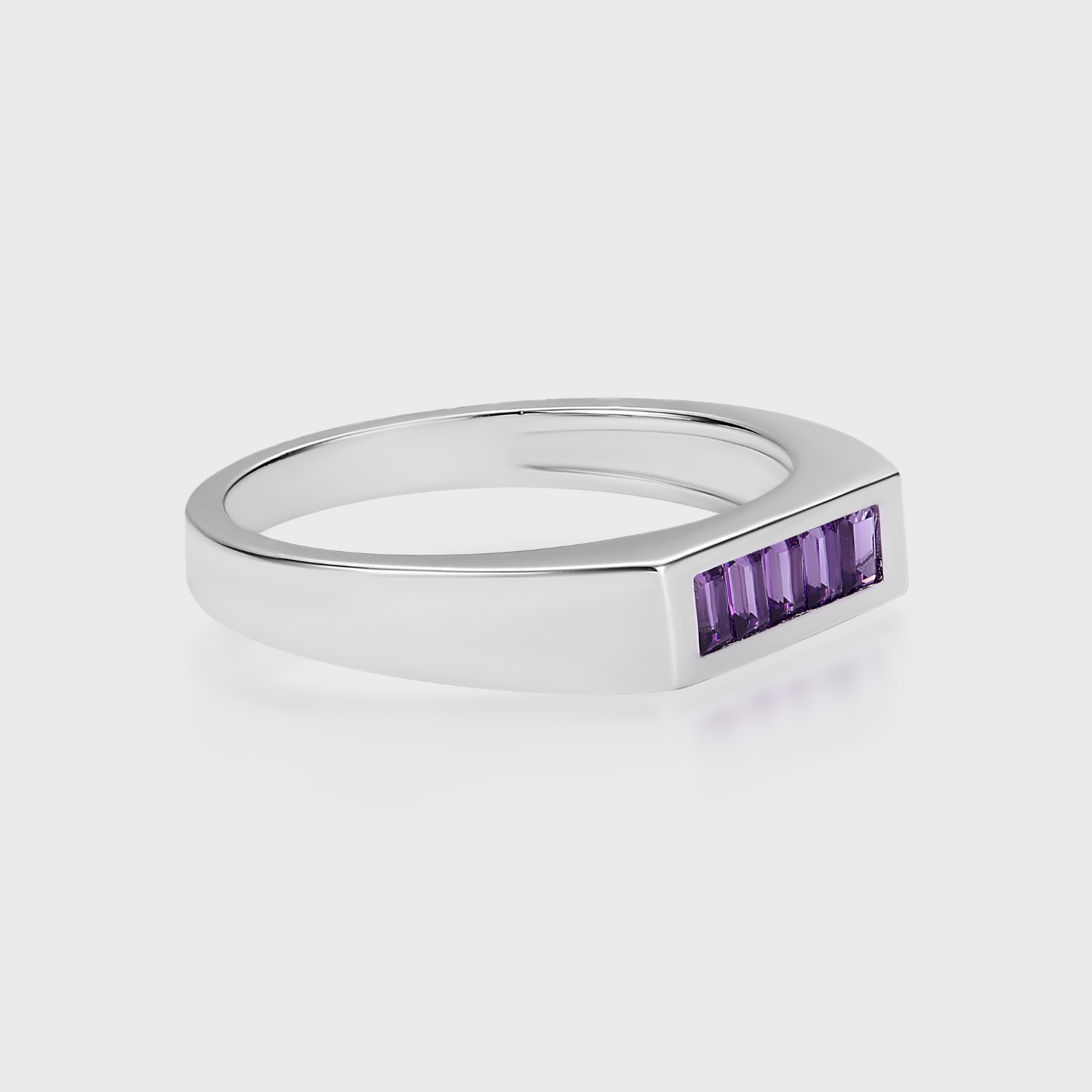 Madmen Tang Ring