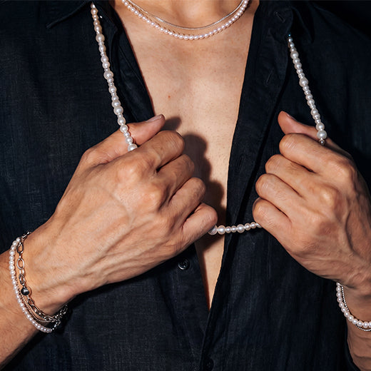 Player Extra Oou Necklace 