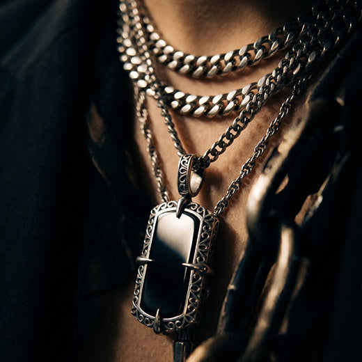 Padrino Malitia Pendant