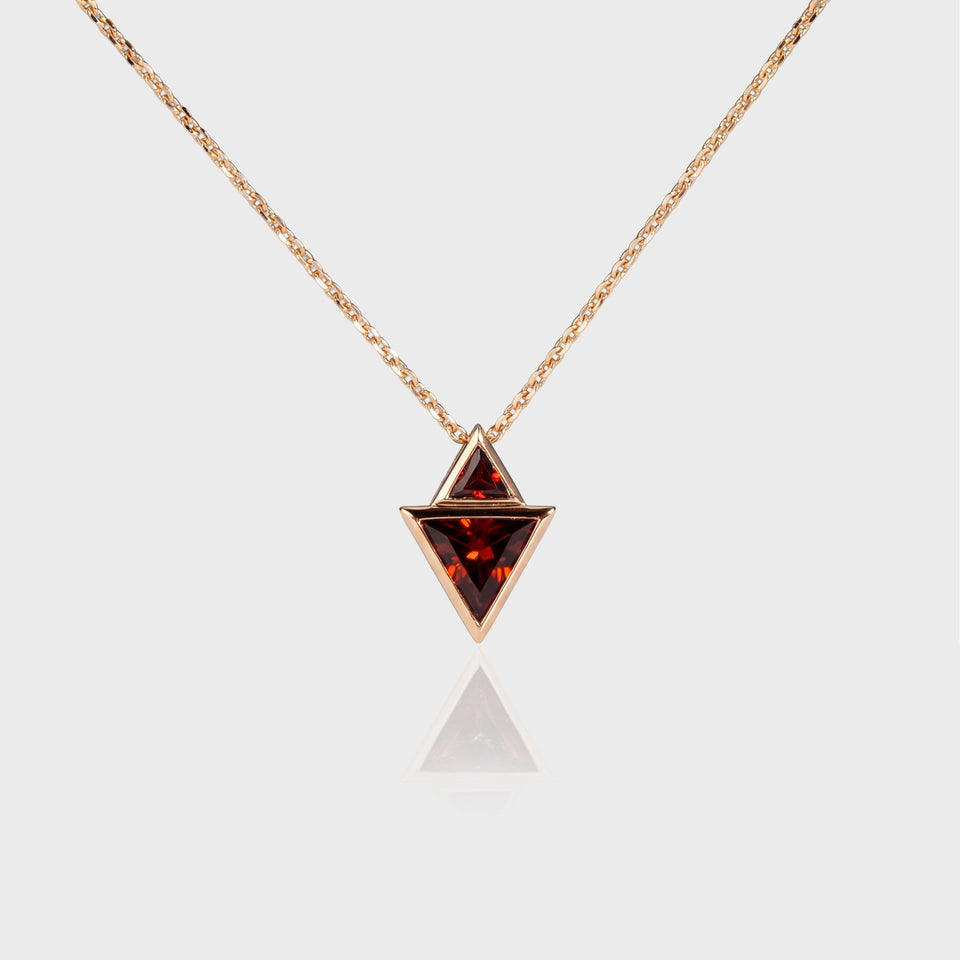 Heir Fang Garnet Rose Necklace with pendant
