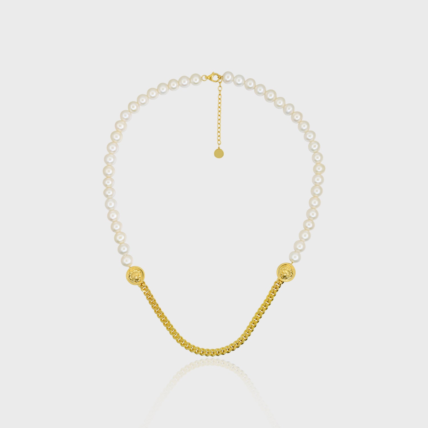Player Leos Necklace