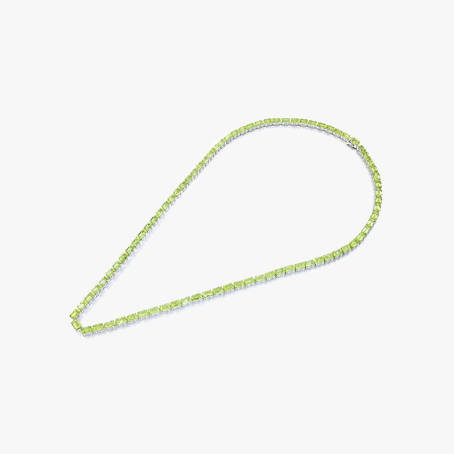 Heir II London Necklace, White