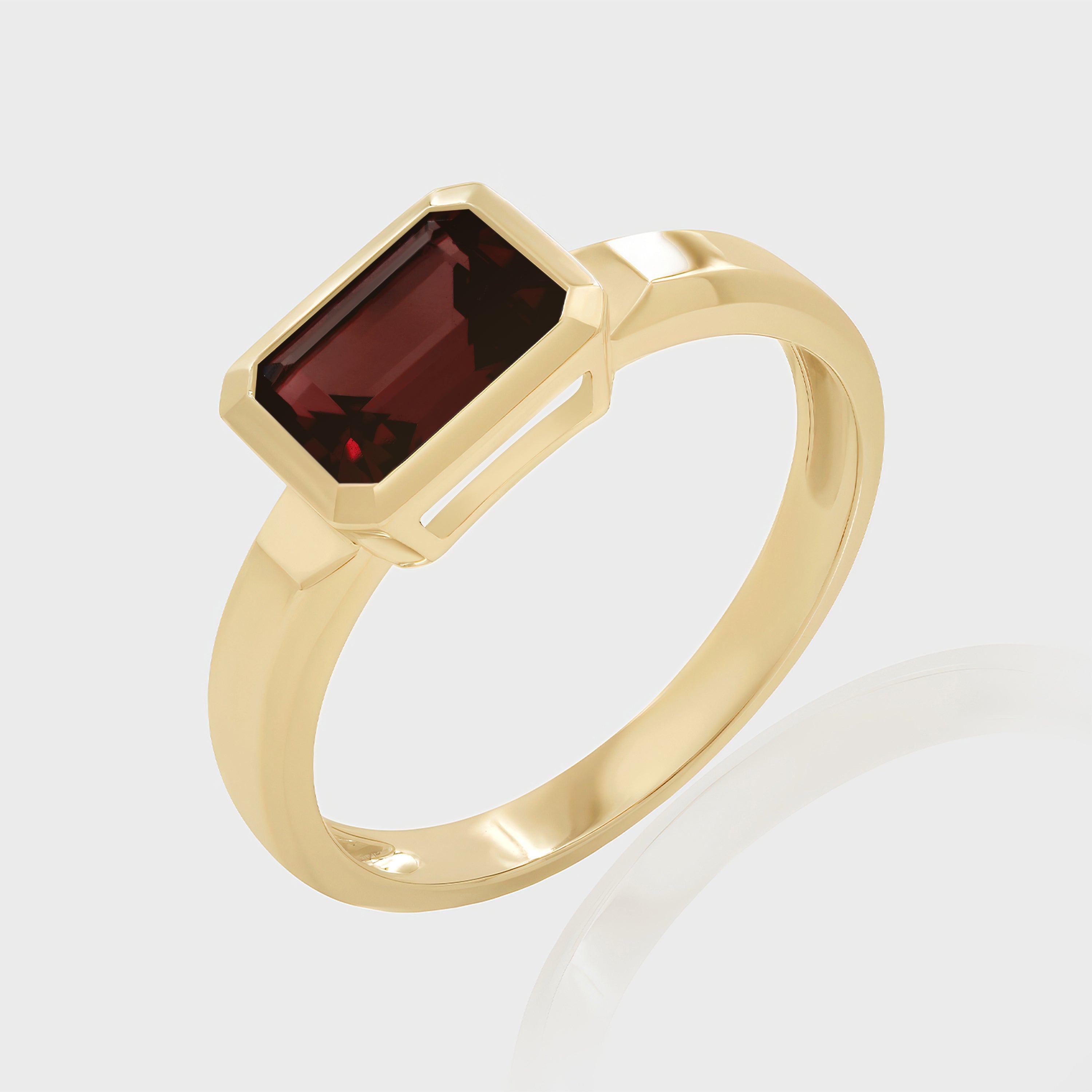 Heir Wolf Ring, Yellow 