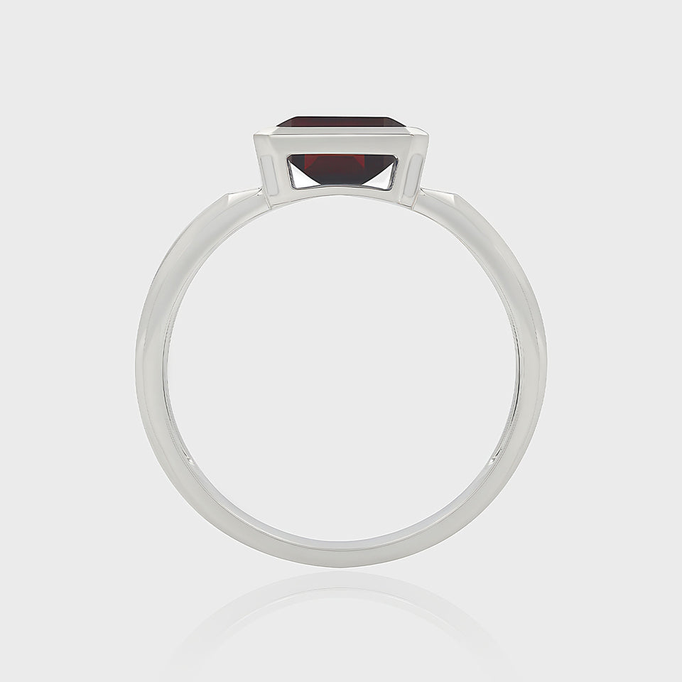 Heir Wolf Ring, White 