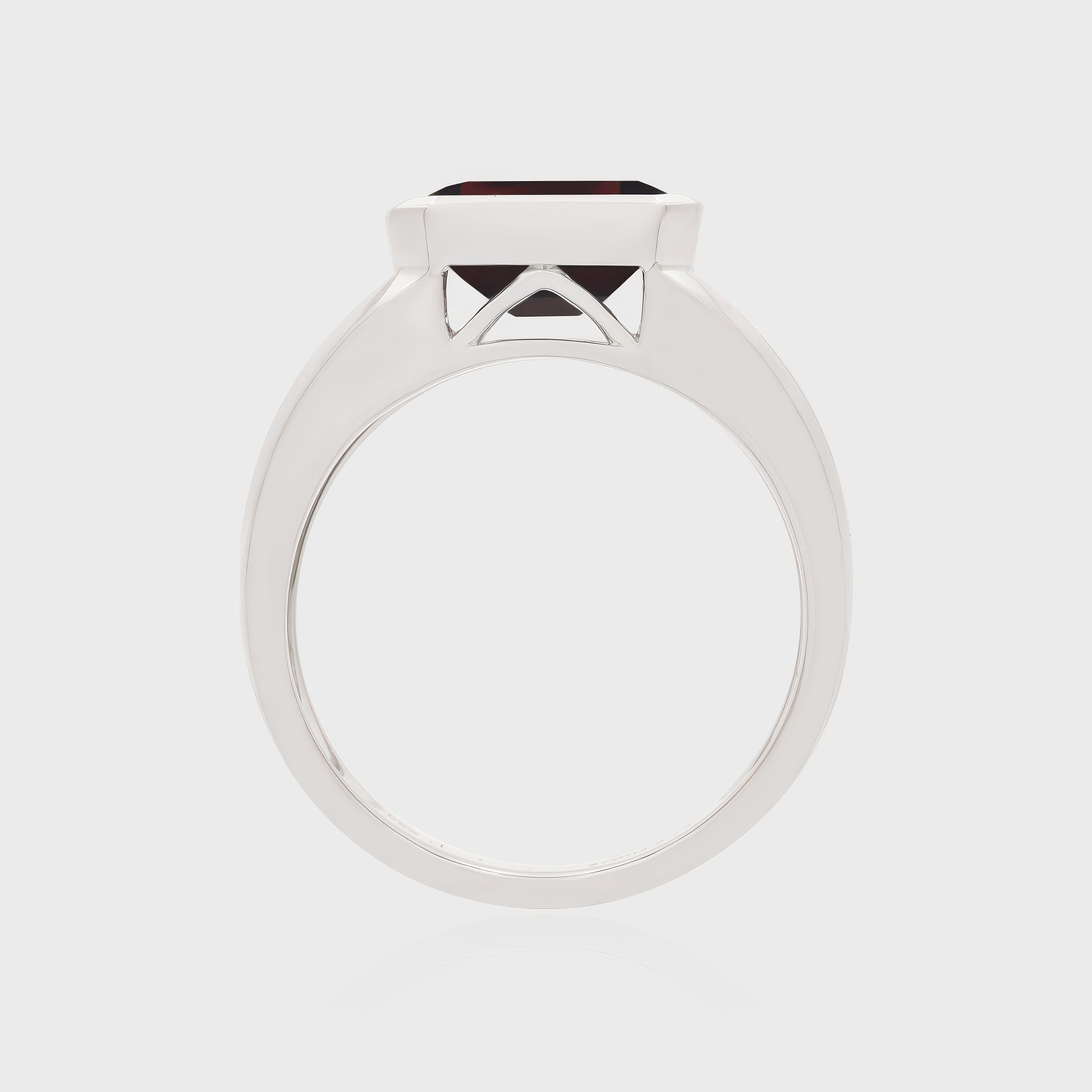 Heir Crimson Ring, White 