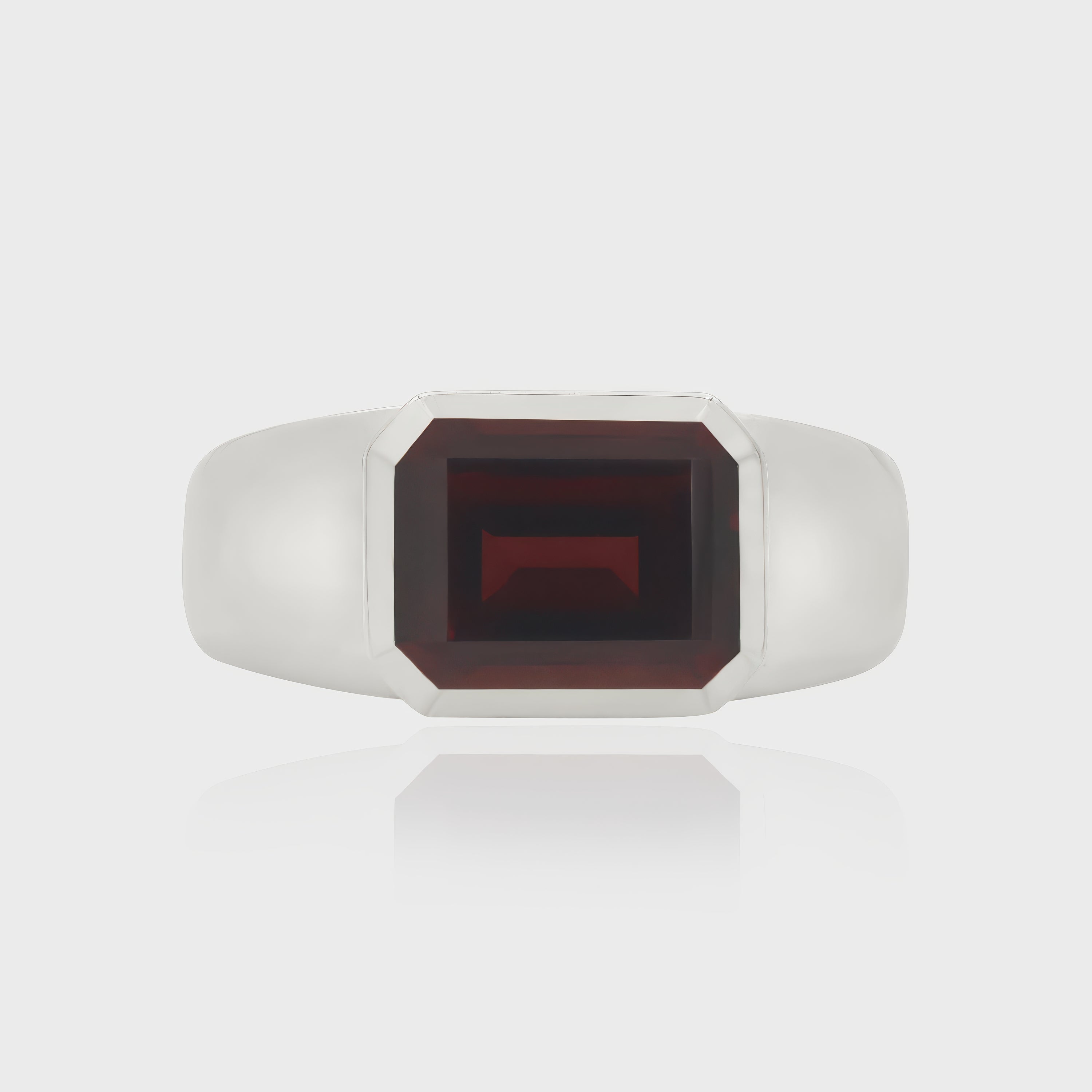 Heir Crimson Ring, White 