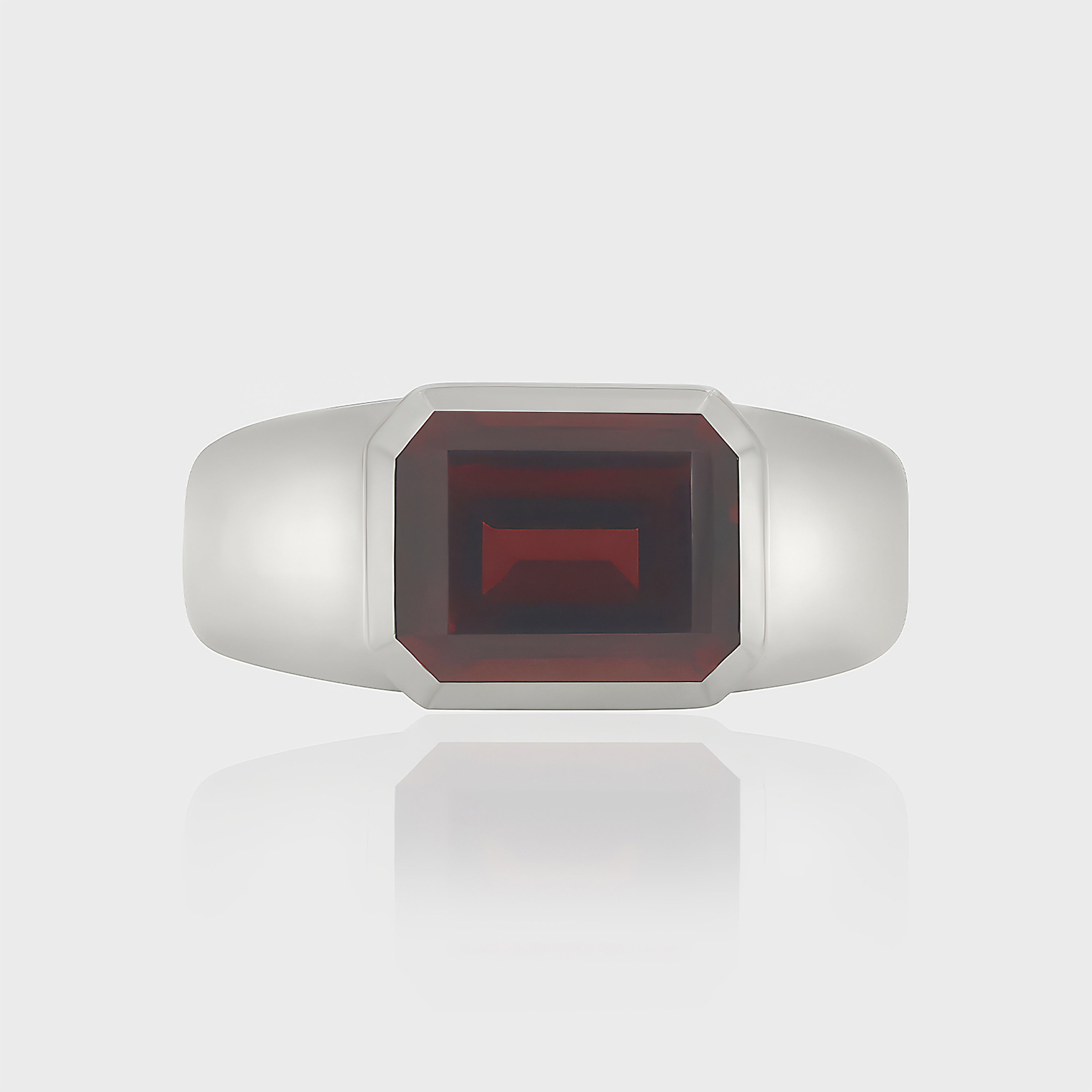 Heir Crimson Ring, White 